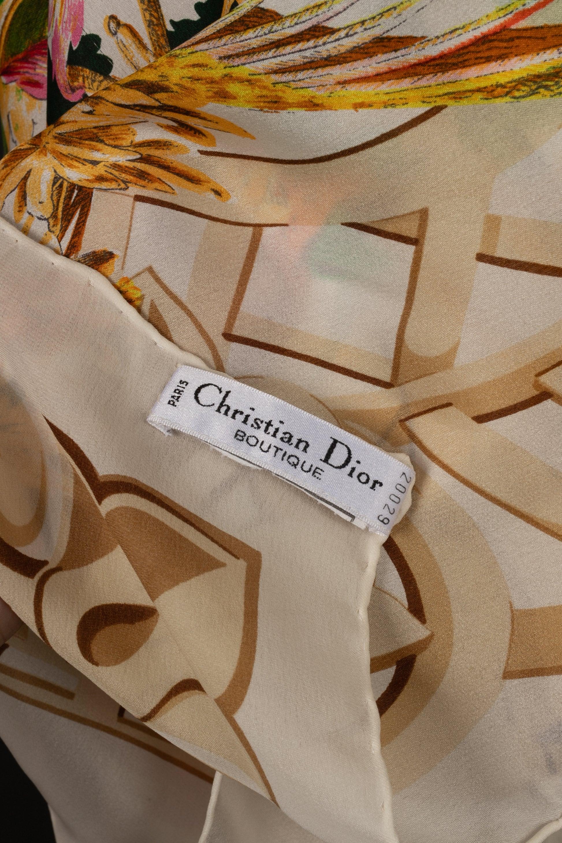 Dior - Grande étole en soie cousue de paillettes en vente 4