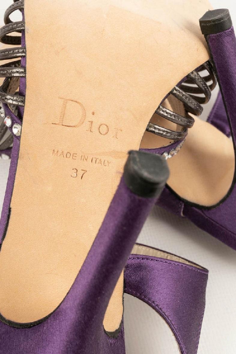 Dior Leather and Rhinestone Pumps. Shoes, Size 37 For Sale 3