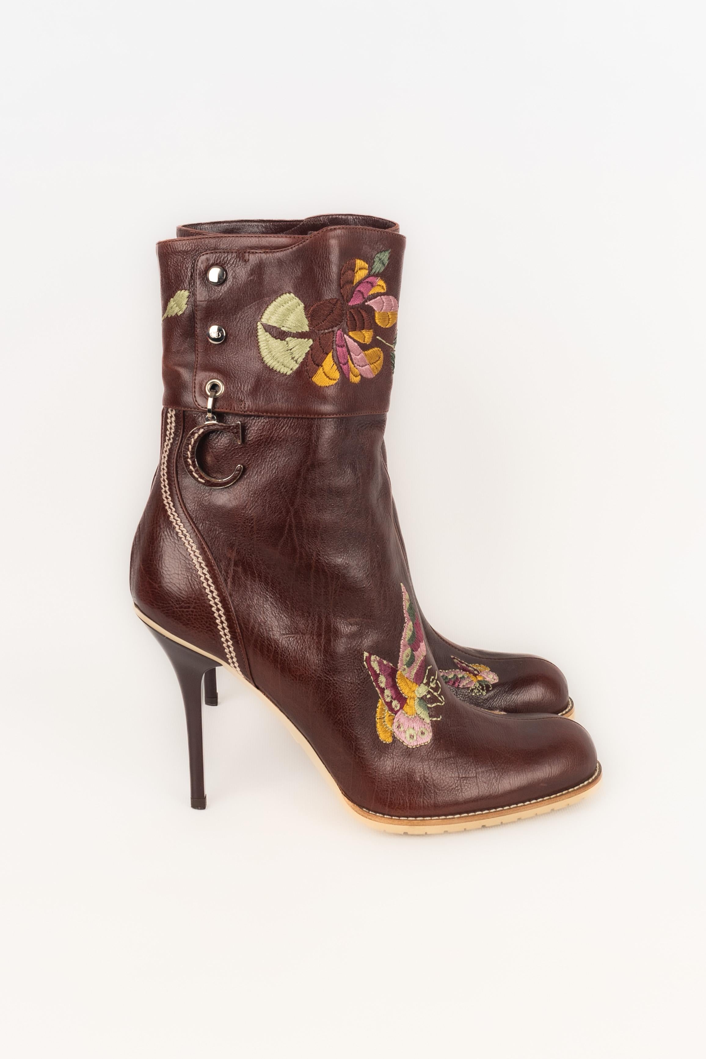 Dior leather ankle boots shoes In Excellent Condition For Sale In SAINT-OUEN-SUR-SEINE, FR