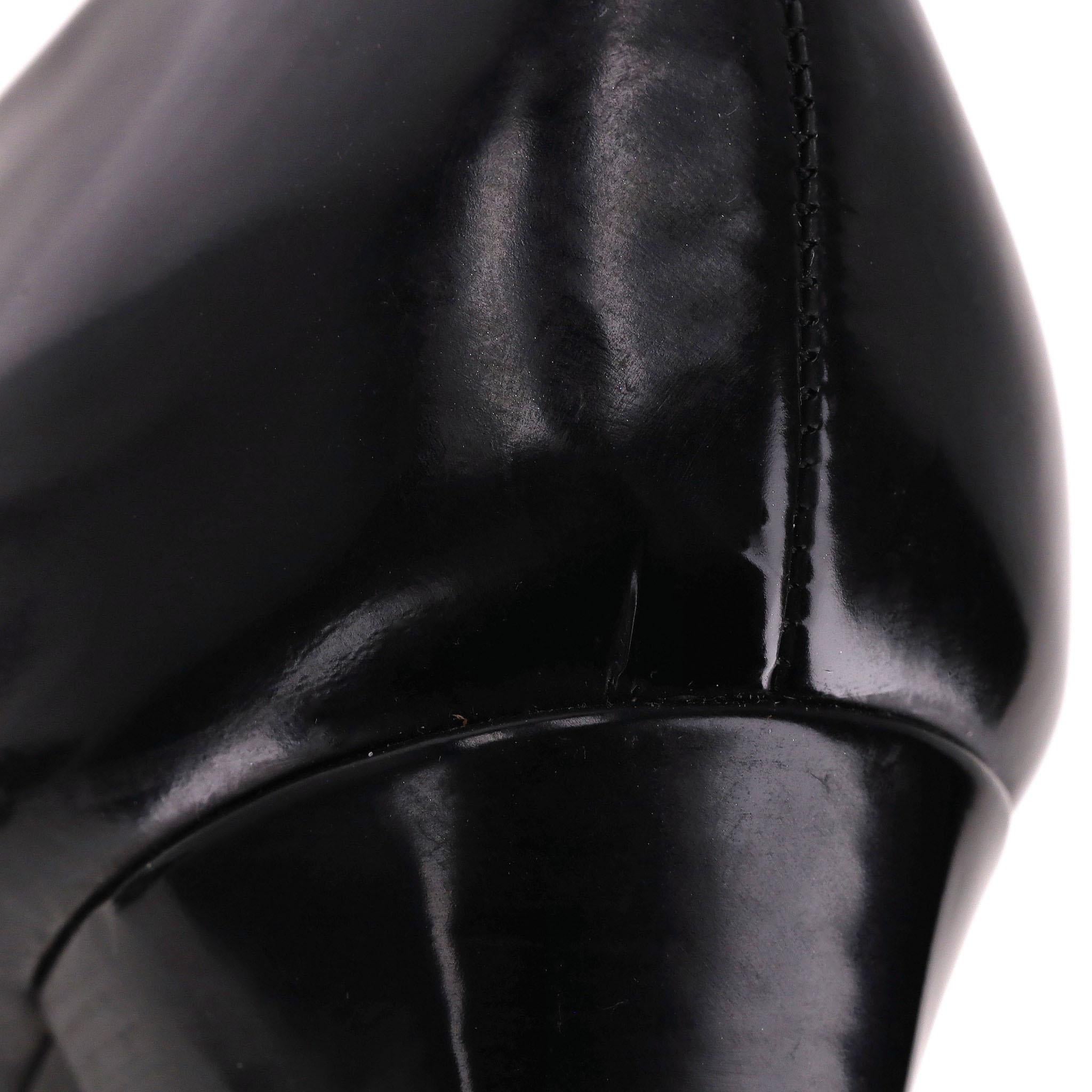 Dior Leather 'CD' Buckle Detail Pumps 4
