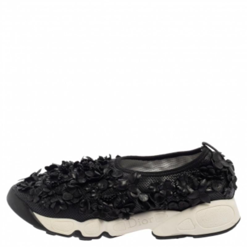 Dior Leather Flower Embellished  Fusion  Sneakers Size 37.5 For Sale 1