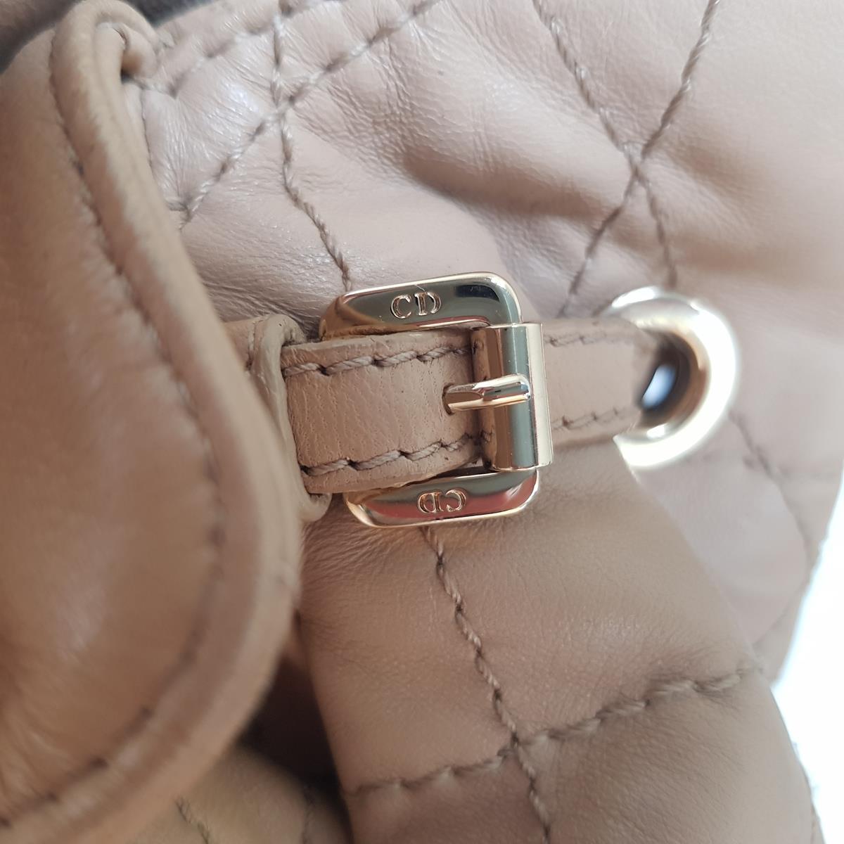 Dior Leather Handbag In Good Condition In Gazzaniga (BG), IT