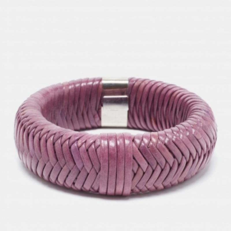 Donna Bracciale largo in pelle di Dior in tonalità argento in vendita