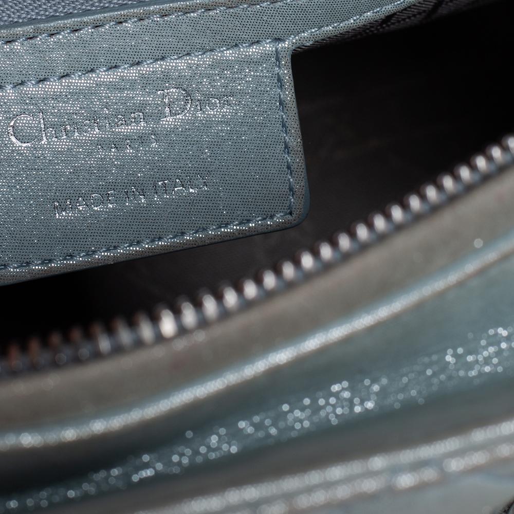 Dior Hellblaue Cannage Schimmernde Ledertasche Medium Lady Dior Tote 3