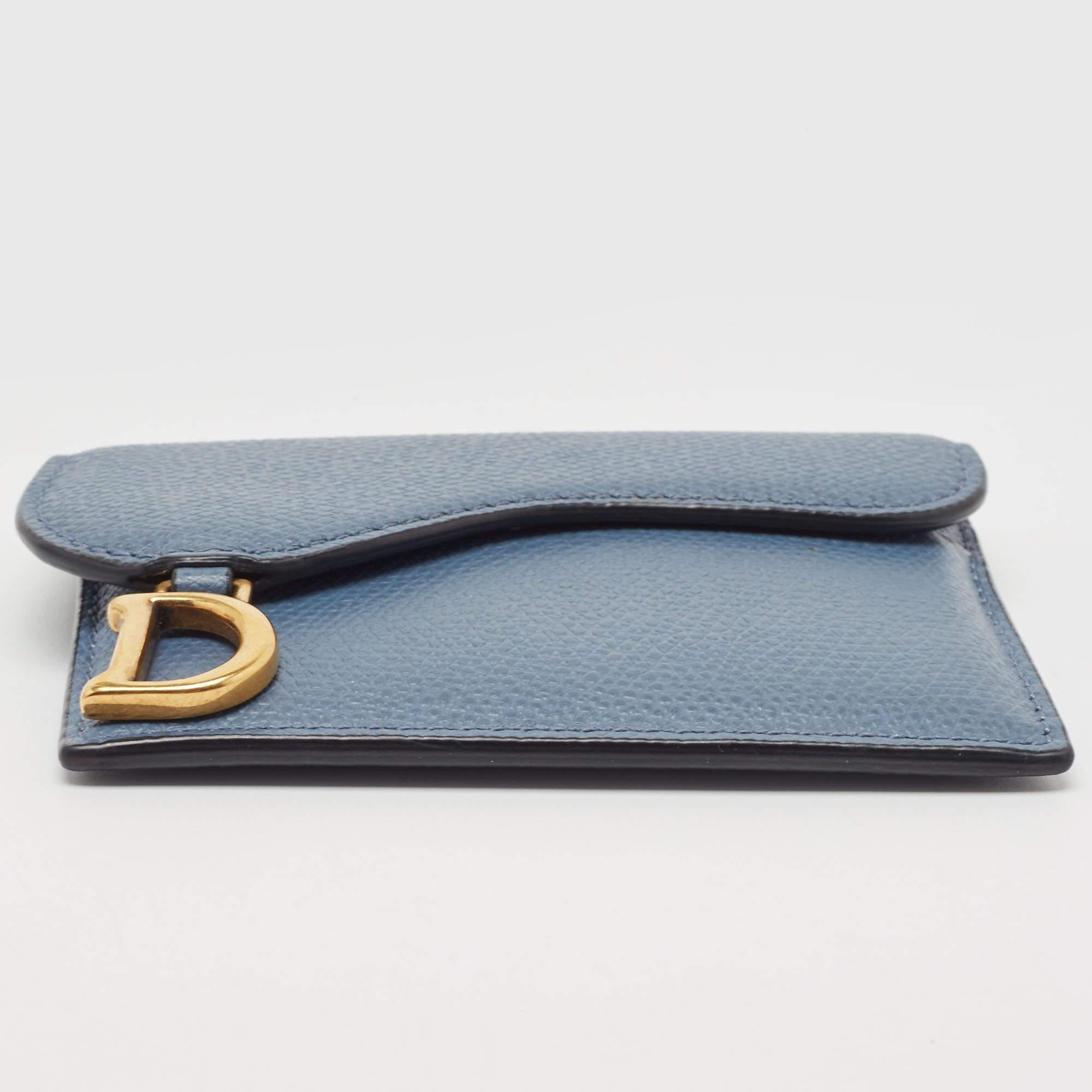Dior - Porte-cartes selle en cuir bleu ciel Pour femmes en vente