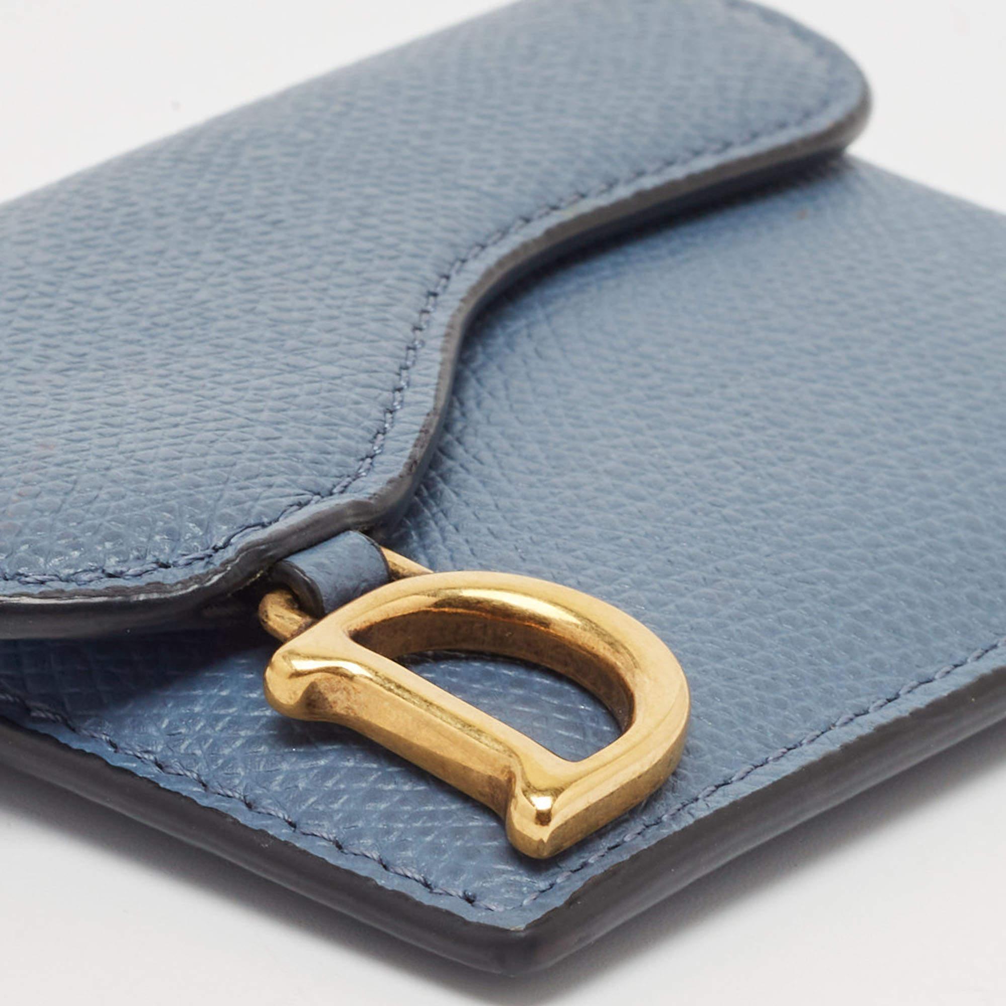 Dior - Porte-cartes selle en cuir bleu ciel en vente 2