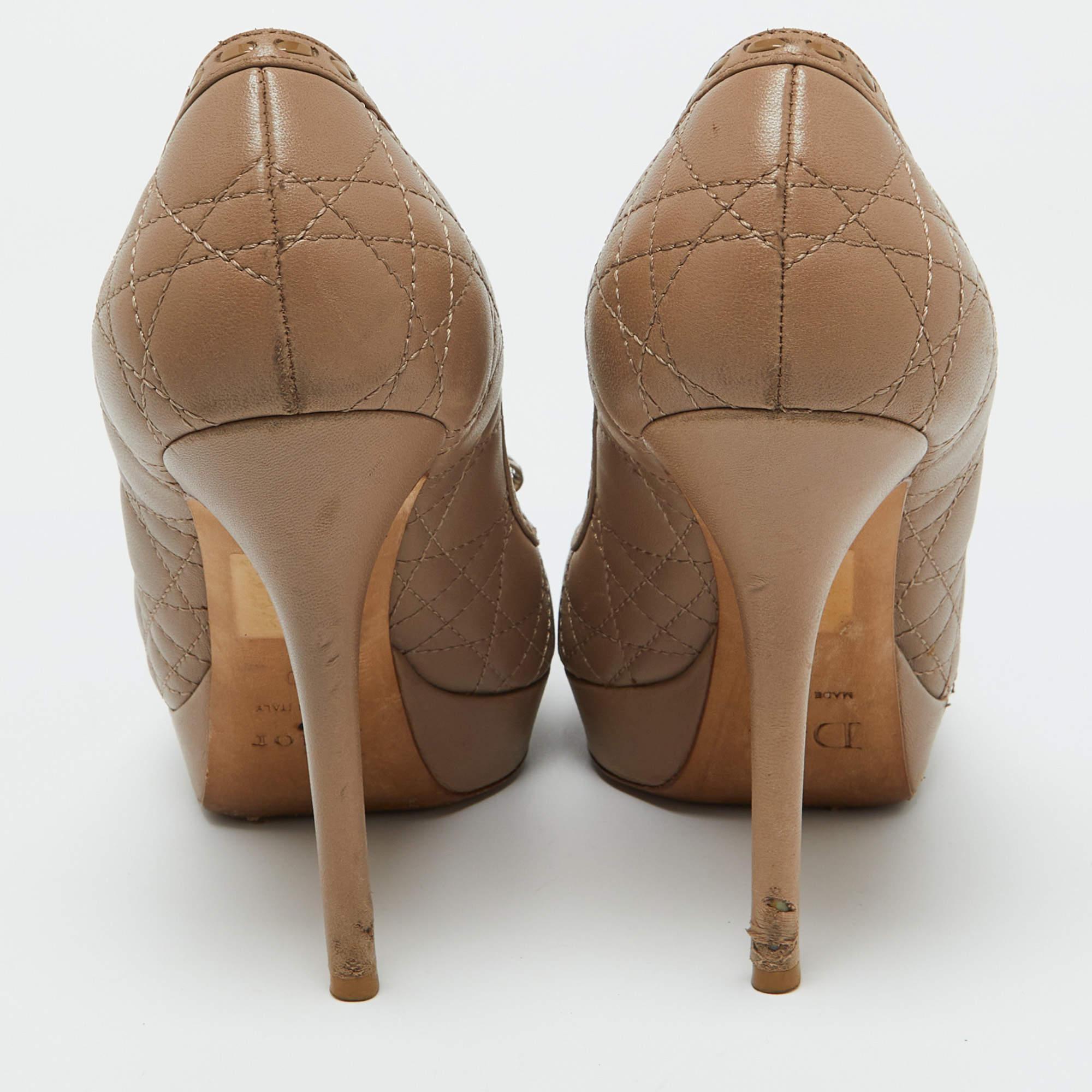 Dior Light Brown Cannage Leather Bow Peep Toe Pumps Size 40 For Sale 2