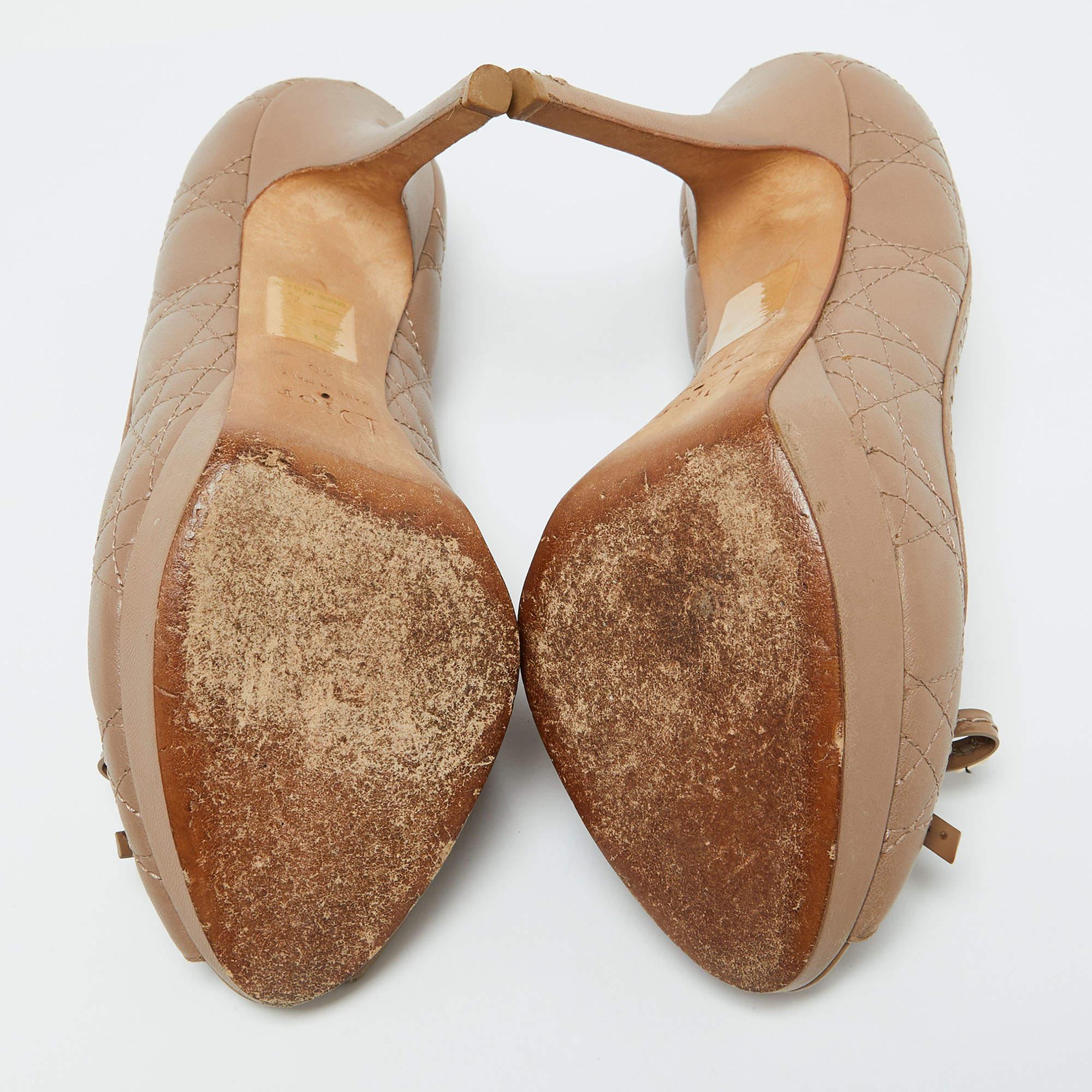 Dior Light Brown Cannage Leather Bow Peep Toe Pumps Size 40 For Sale 4