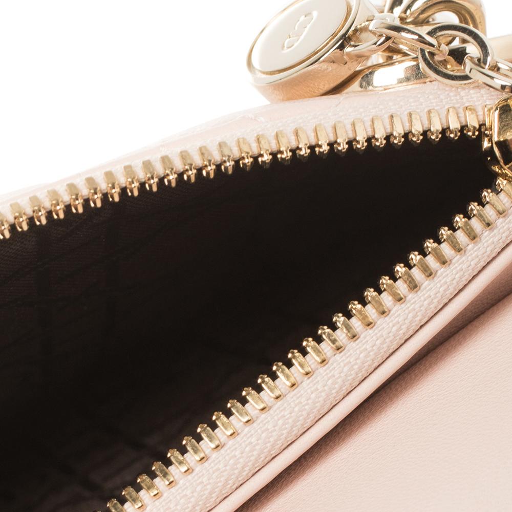 Dior Hellrosa Cannage Leder Lady Dior Tasche mit doppelter Kette 5
