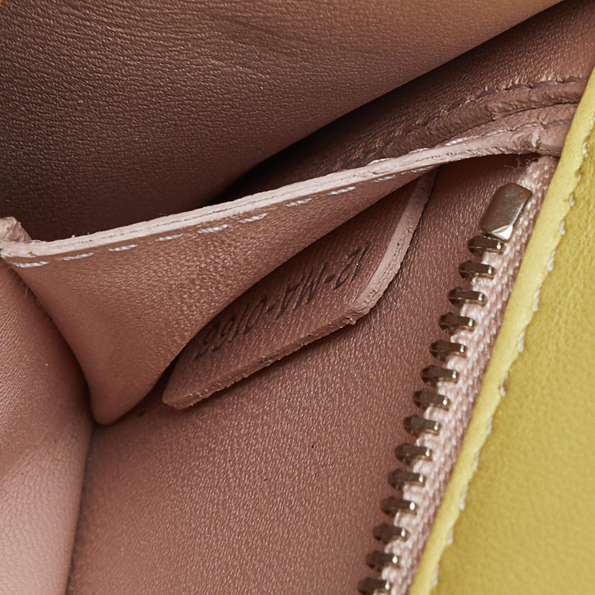 Dior Bolso de hombro Diorama Club de charol amarillo claro 3