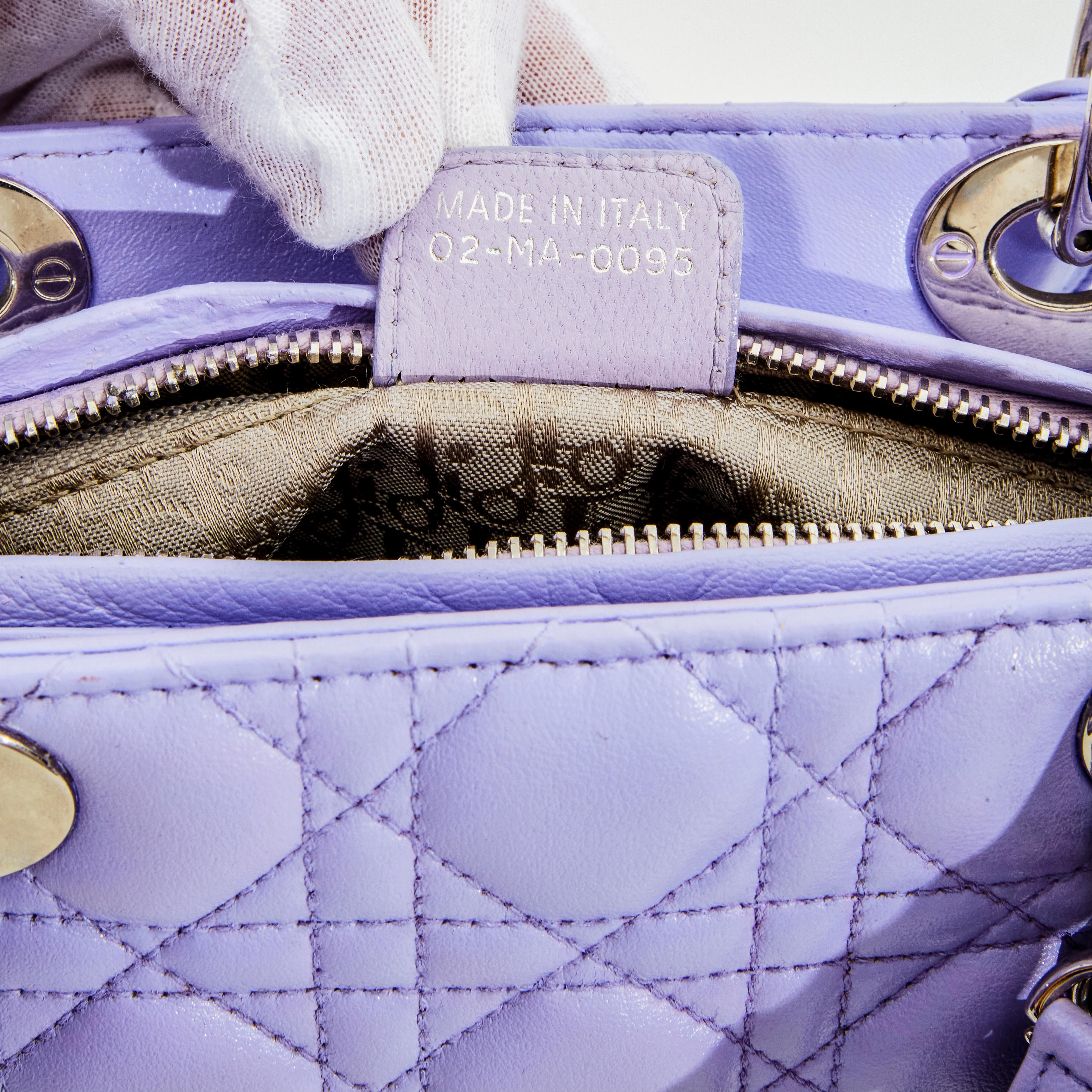 Dior Lilac Leather Cannage Lady Dior Hand Bag Small 2005 In Good Condition In Montreal, Quebec