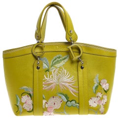 Dior Limonengrünes Leder mit Blumenstickerei Satchel