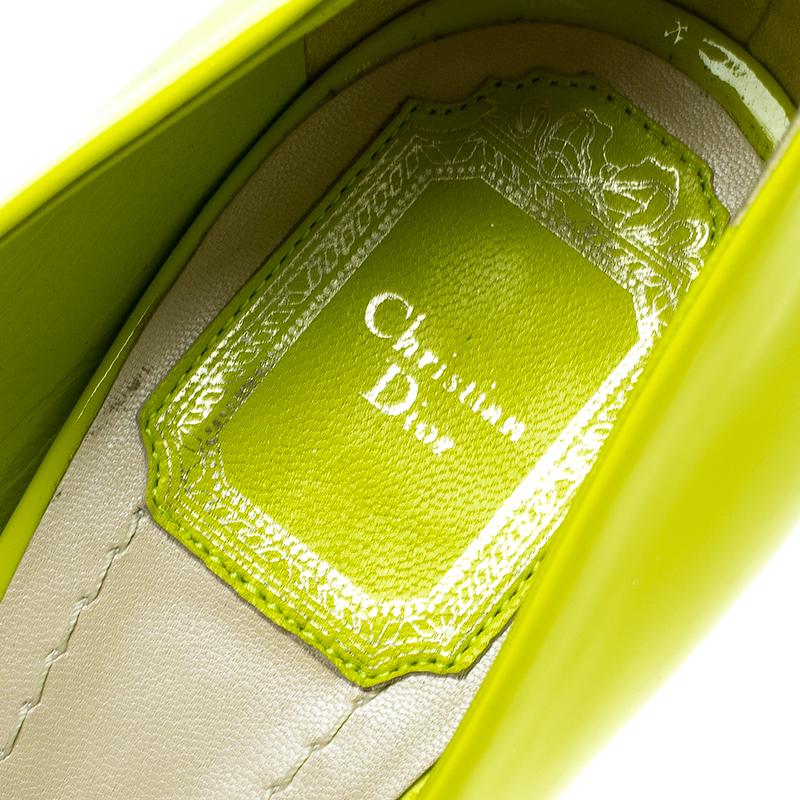 Dior Lime Green Patent Leather Peep Toe Cannage Heel Platform Pumps Size 37.5 2