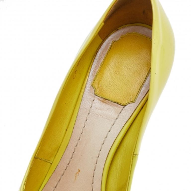 Miss Dior en cuir verni jaune lime Peep Toe Platform Pumps Size 37.5 en vente 1