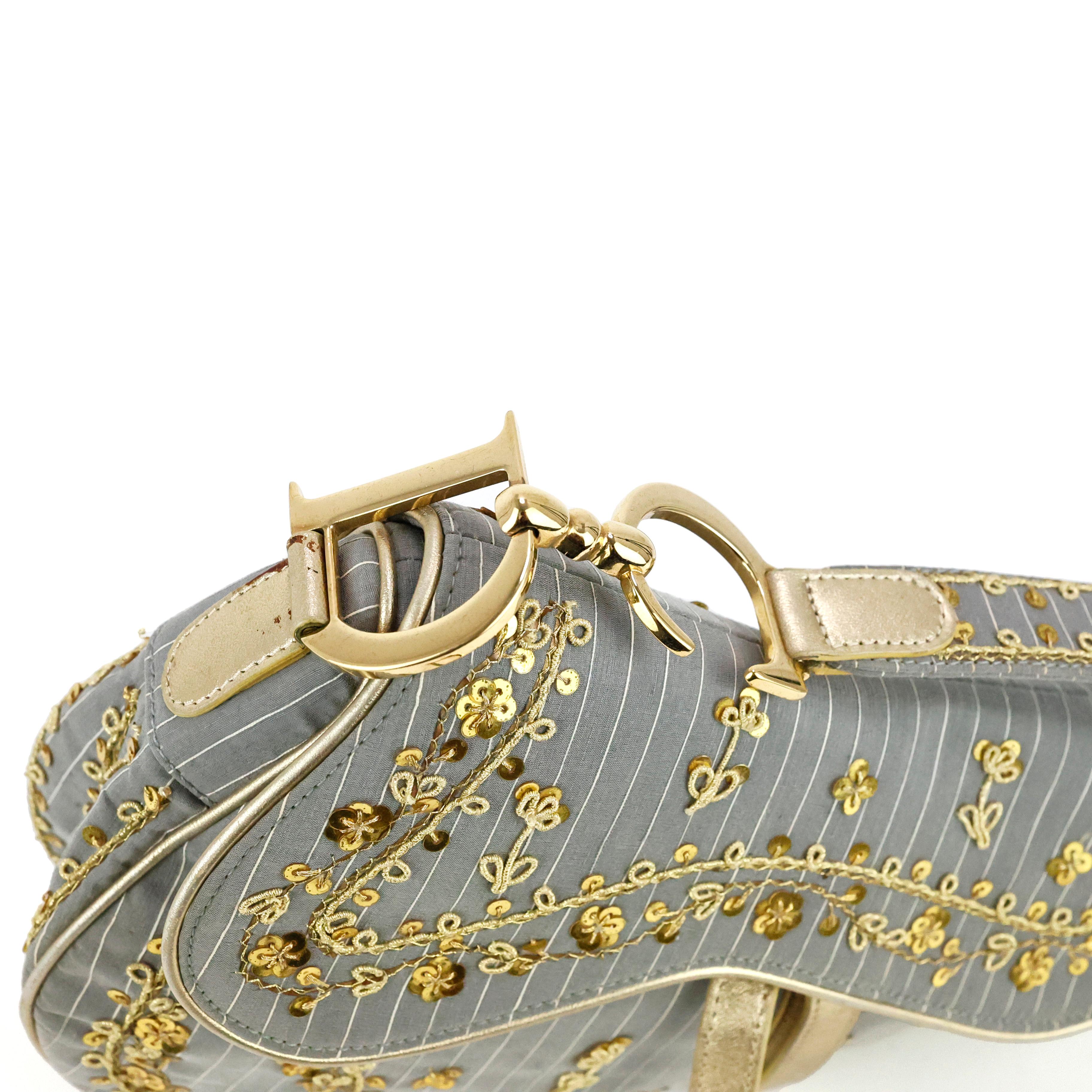 Dior Limited Edition Embellished Saddle Bag In Good Condition For Sale In Bressanone, IT