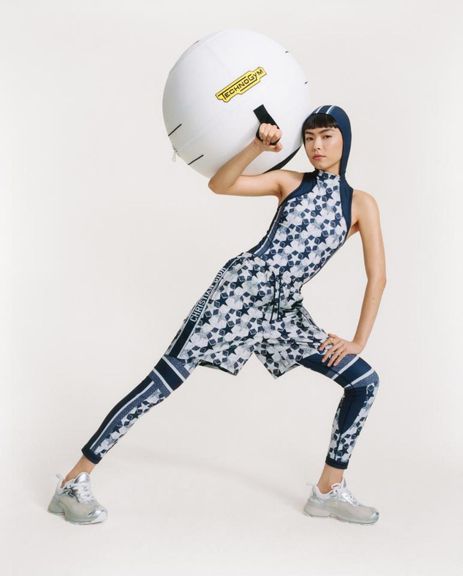 Women's or Men's Dior Limited Edition White Logo Technogym Gym Ball for Dior Yoga 1D129