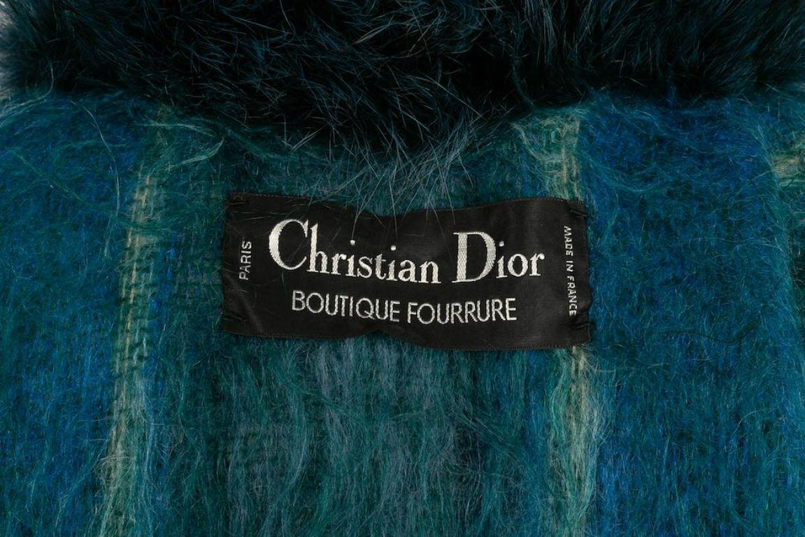 Dior Langer blauer Mantel aus Mohair und Pelz im Angebot 4
