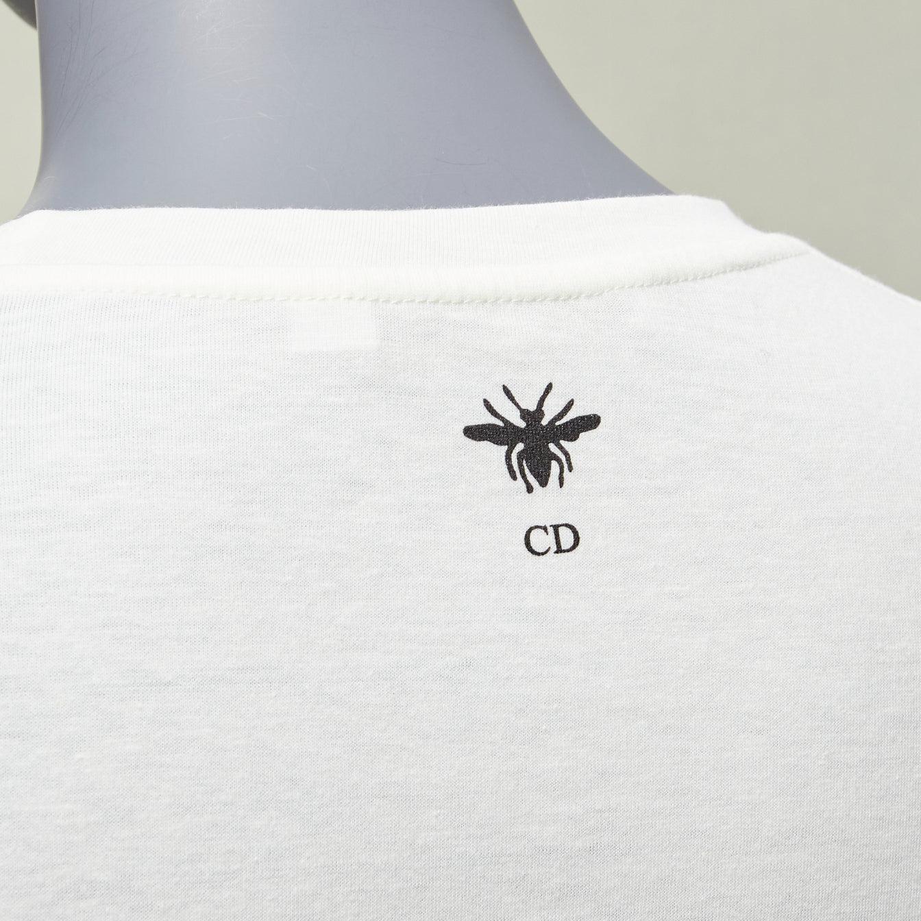 DIOR Lucky Dior Zodiac Pixel print white cotton linen short sleeve tshirt XS
Reference: AAWC/A00778
Brand: Dior
Designer: Maria Grazia Chiuri
Model: 243T09A4427
Collection: Lucky Dior
Material: Cotton, Linen
Color: White
Pattern: Solid
Closure: