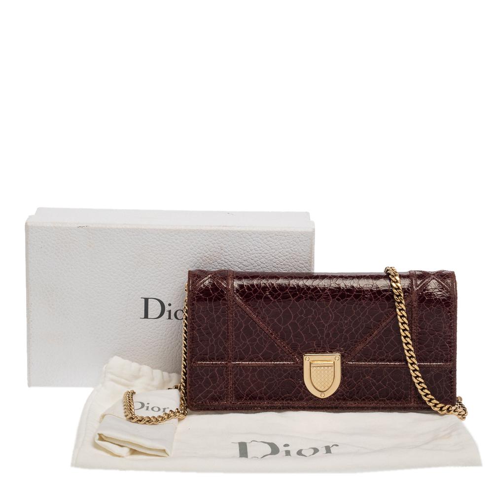 Dior Maroon Crinkled Leather Diorama Wallet On Chain 8