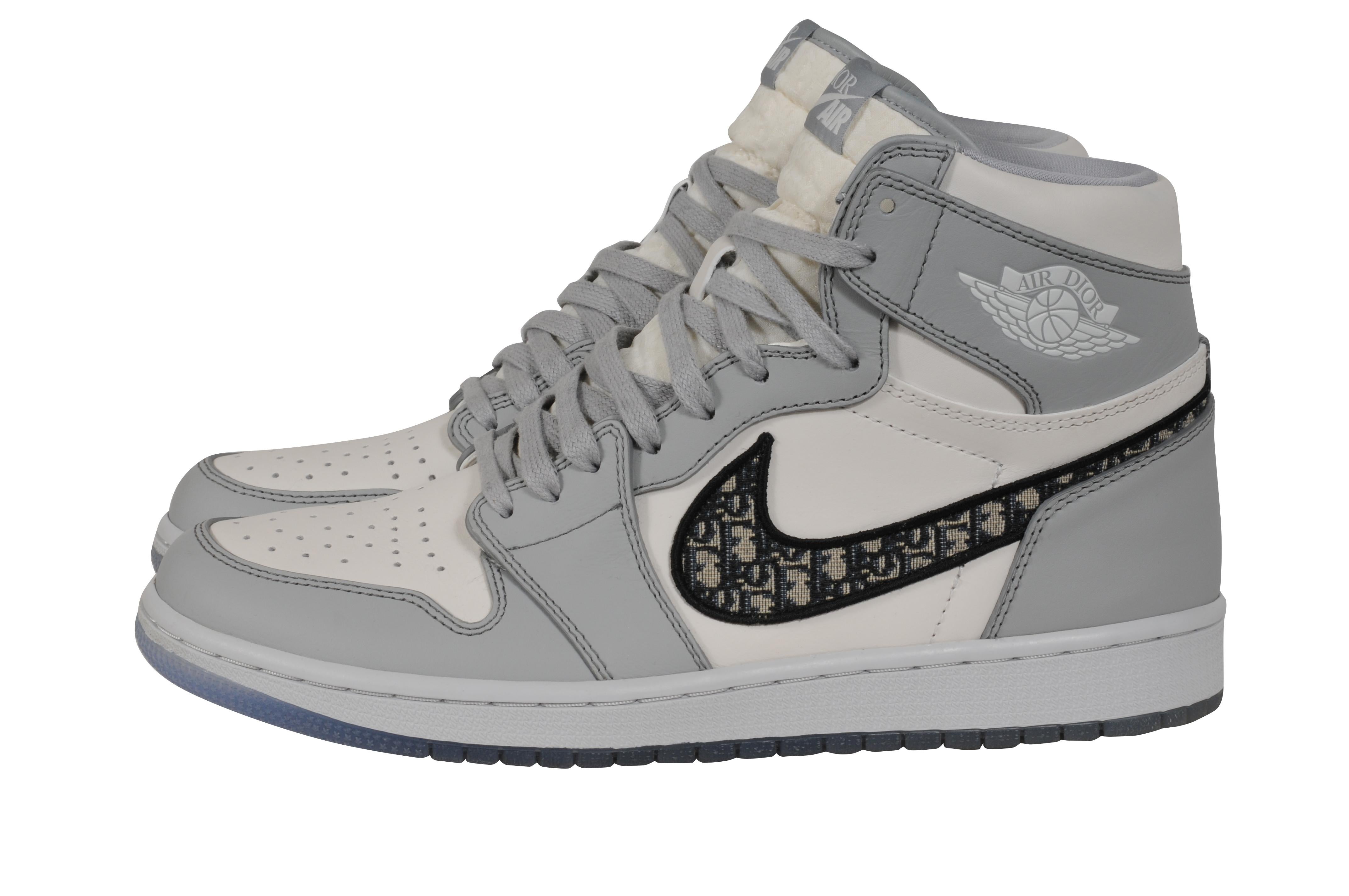 Dior Mens Air Jordan 1 Sneakers Oblique Logo US 10 EU 43 Gray Leather High Top en Bueno estado para la venta en North Miami, FL