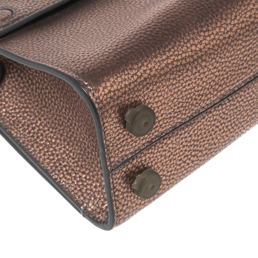Dior - Mini sac Diorever à poignée supérieure en cuir grainé de cuivre métallisé 4