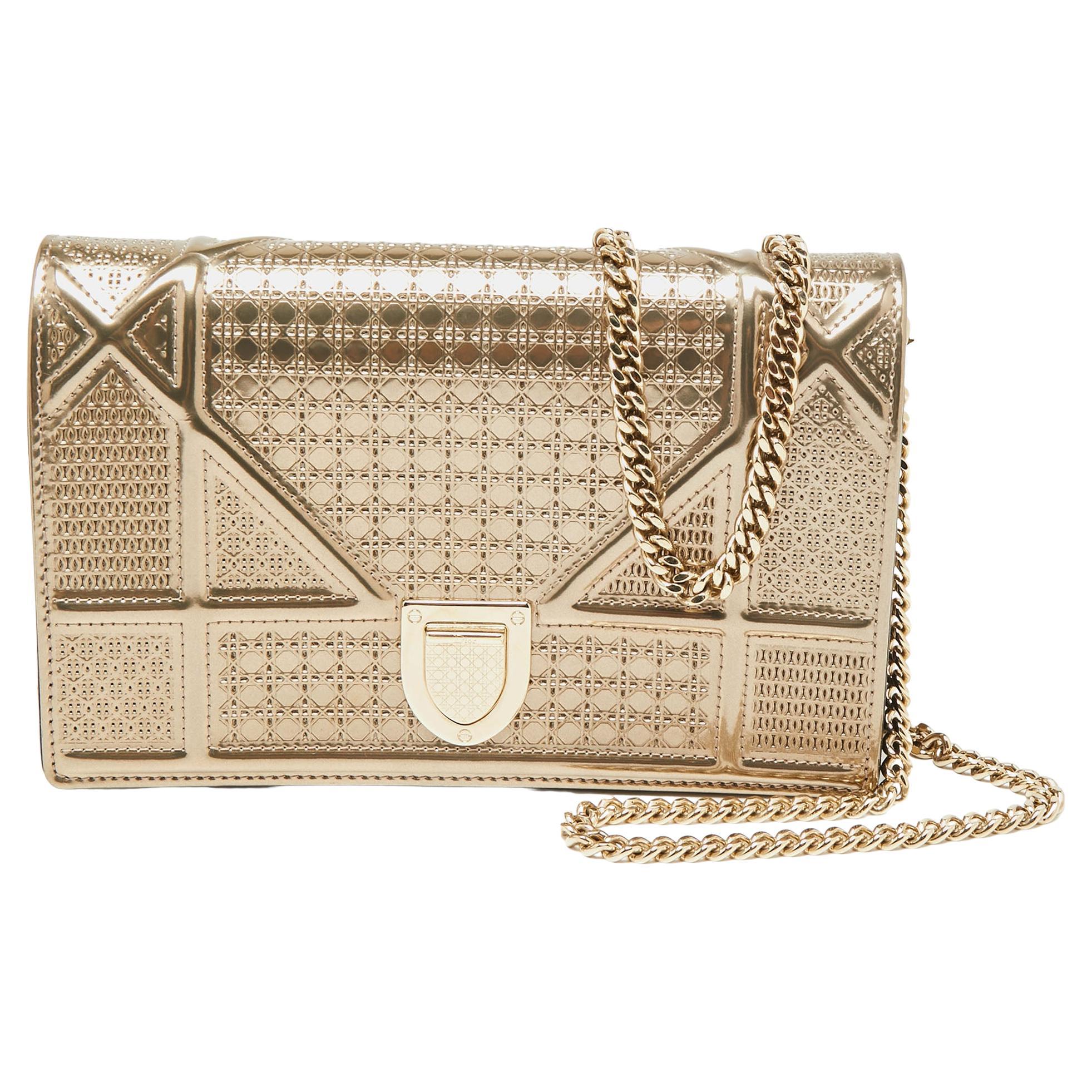 CHRISTIAN DIOR Metallic Patent Micro-Cannage Diorama Wallet on Chain Pouch  Gold | FASHIONPHILE