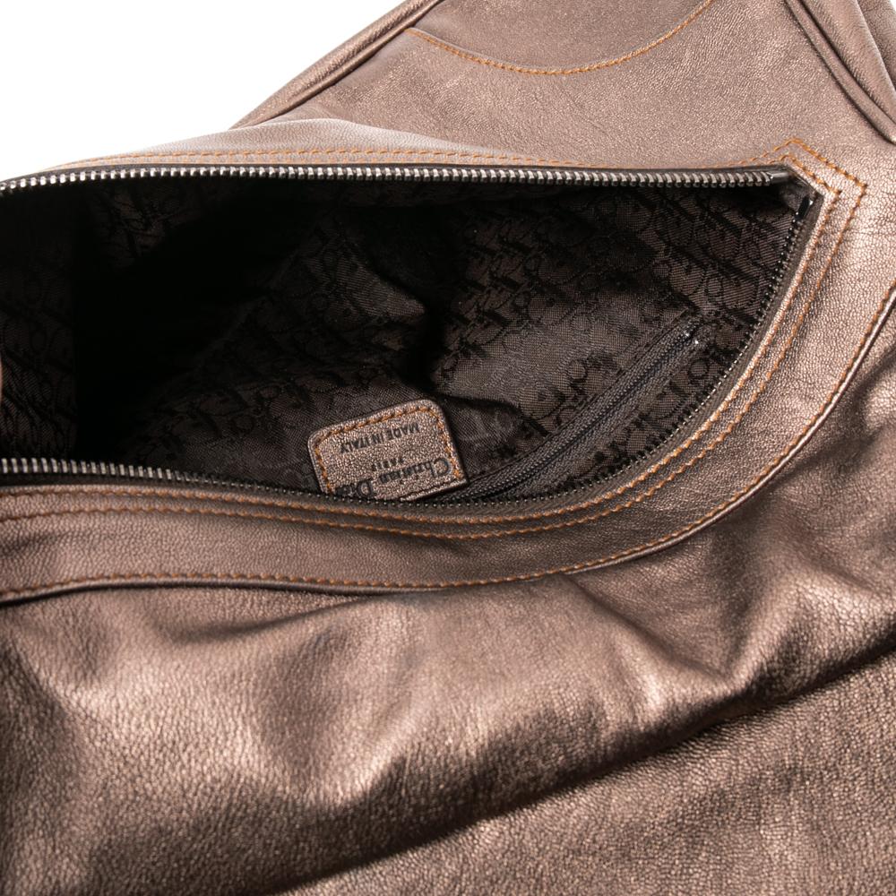 Dior Metallic Leather Large Gaucho Double Saddle Shoulder Bag In Good Condition In Dubai, Al Qouz 2