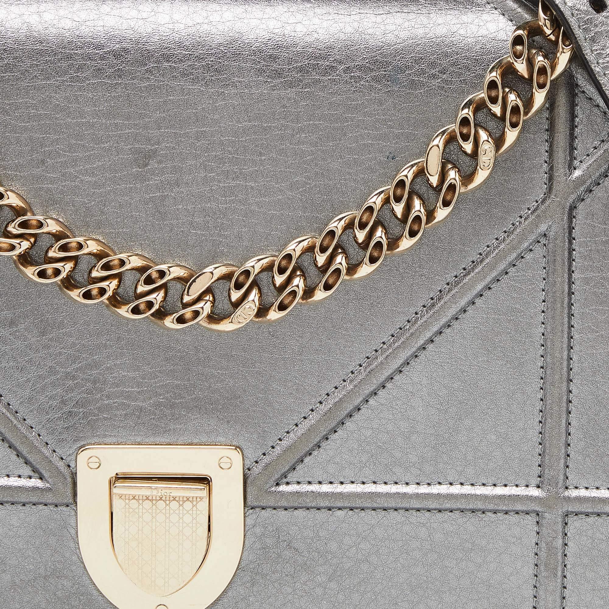 Dior Metallic Leather Medium Diorama Flap Shoulder Bag For Sale 4