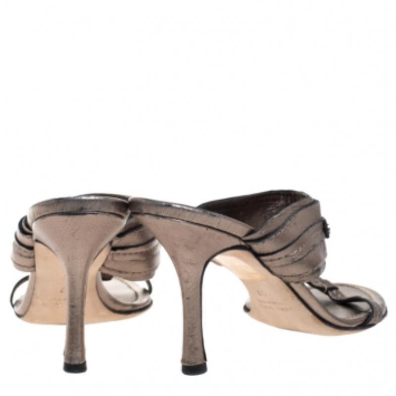 Dior Metallic Leder T Strap Slide Sandalen Größe 37 im Angebot 1