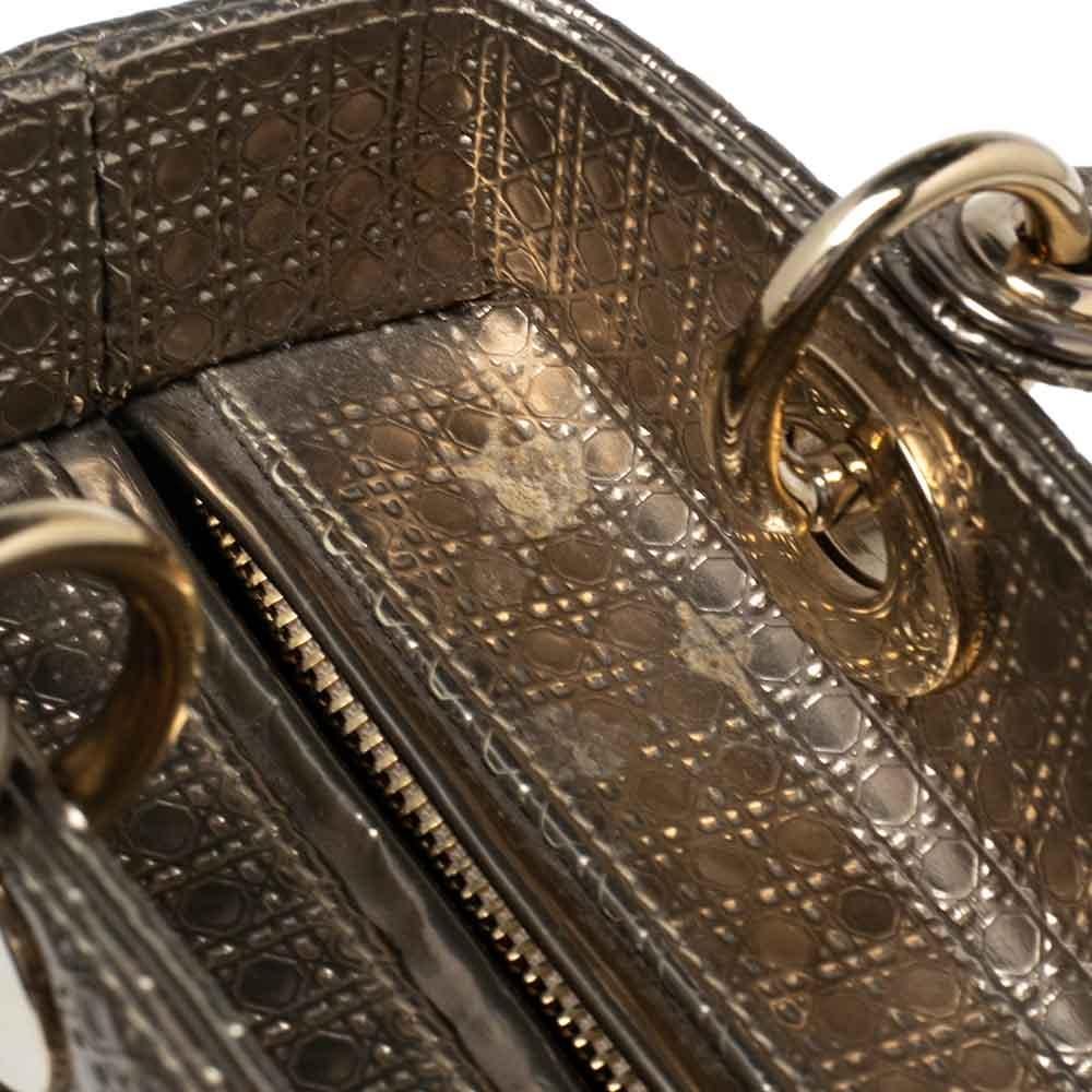 Dior Metallic Ombre Gold Microcannage Leather Medium Lady Dior Tote In Good Condition In Dubai, Al Qouz 2