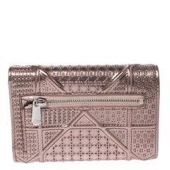Dior Metallic Rose Gold Micro Cannage Lackleder Diorama Trifold Geldbörse