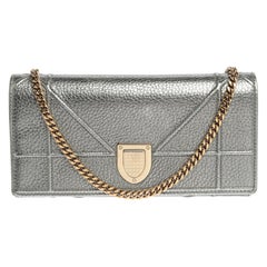 Dior Metallic Silver Leather Diorama Wallet On Chain
