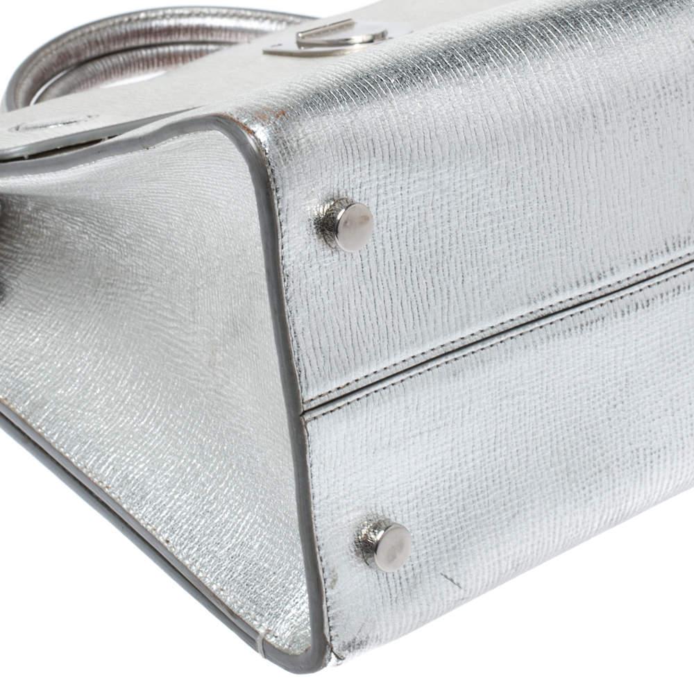 Dior Metallic Silver Leather Medium Diorever Bag For Sale 5