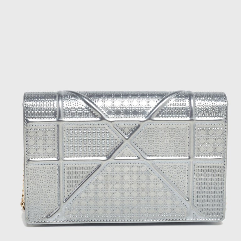 Dior Metallic Silver Micro Cannage Leather Mini Diorama Shoulder Bag at  1stDibs