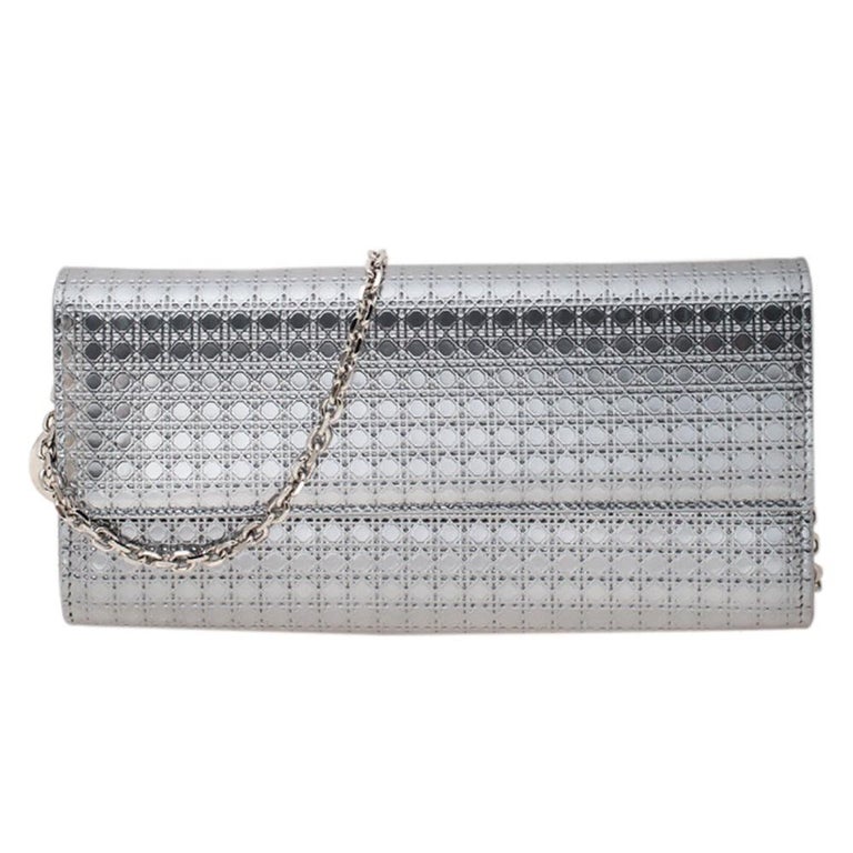 dior long wallet on chain