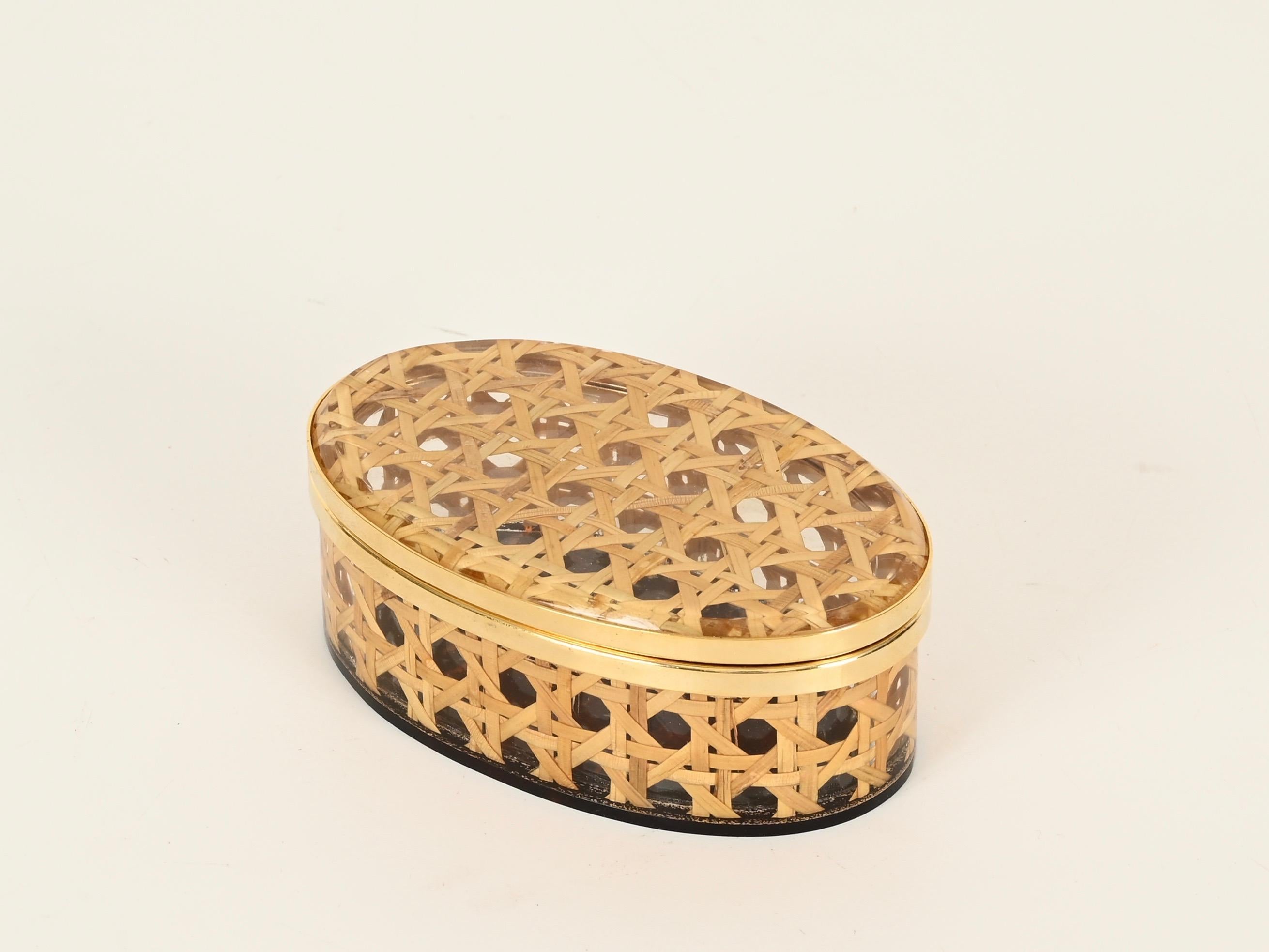 Dior Midcentury Brass, Lucite and Vienna Straw Decorative Oval Box, Italy 1970 For Sale 2