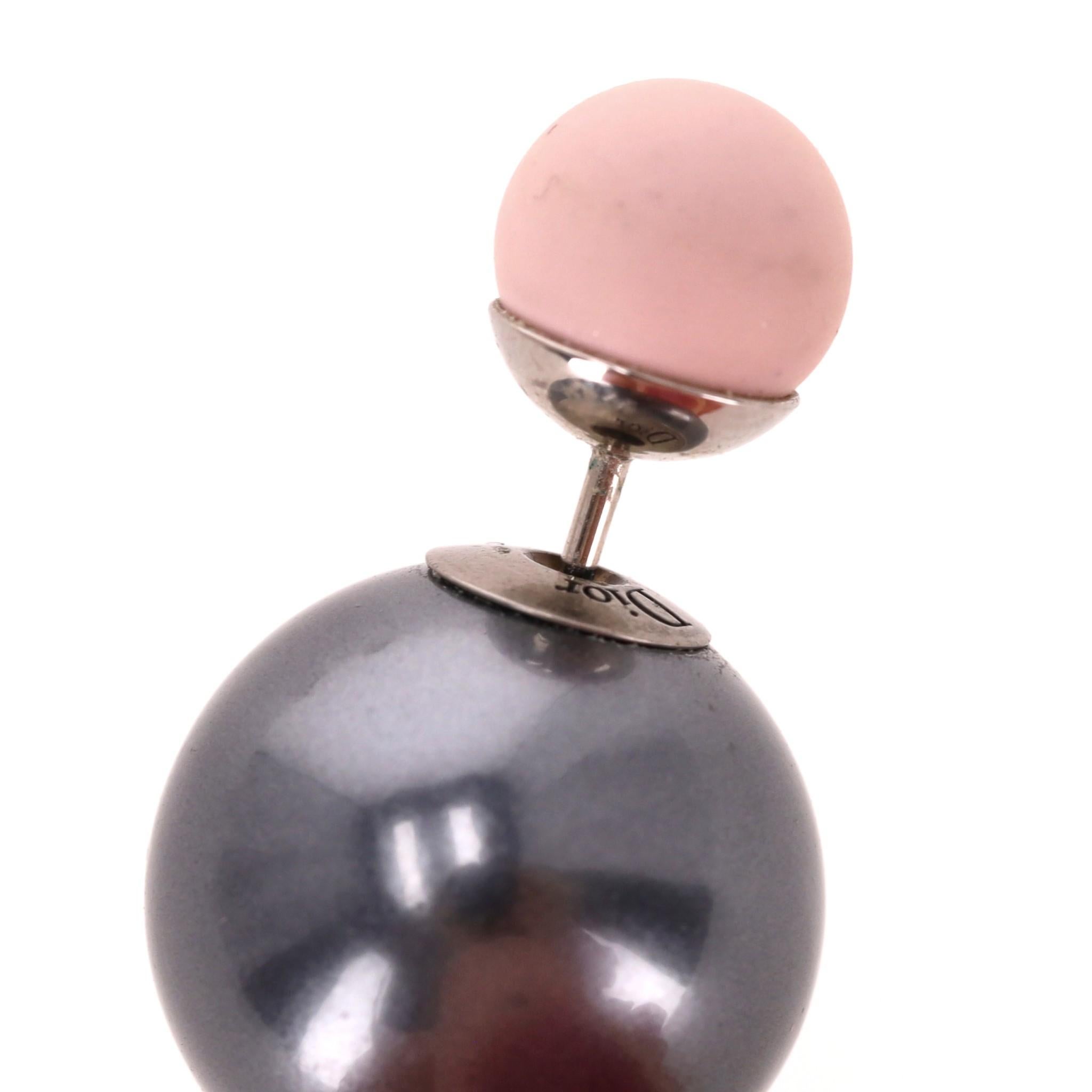 Dior Mise En Dior Tribale Pearl Earrings For Sale 2