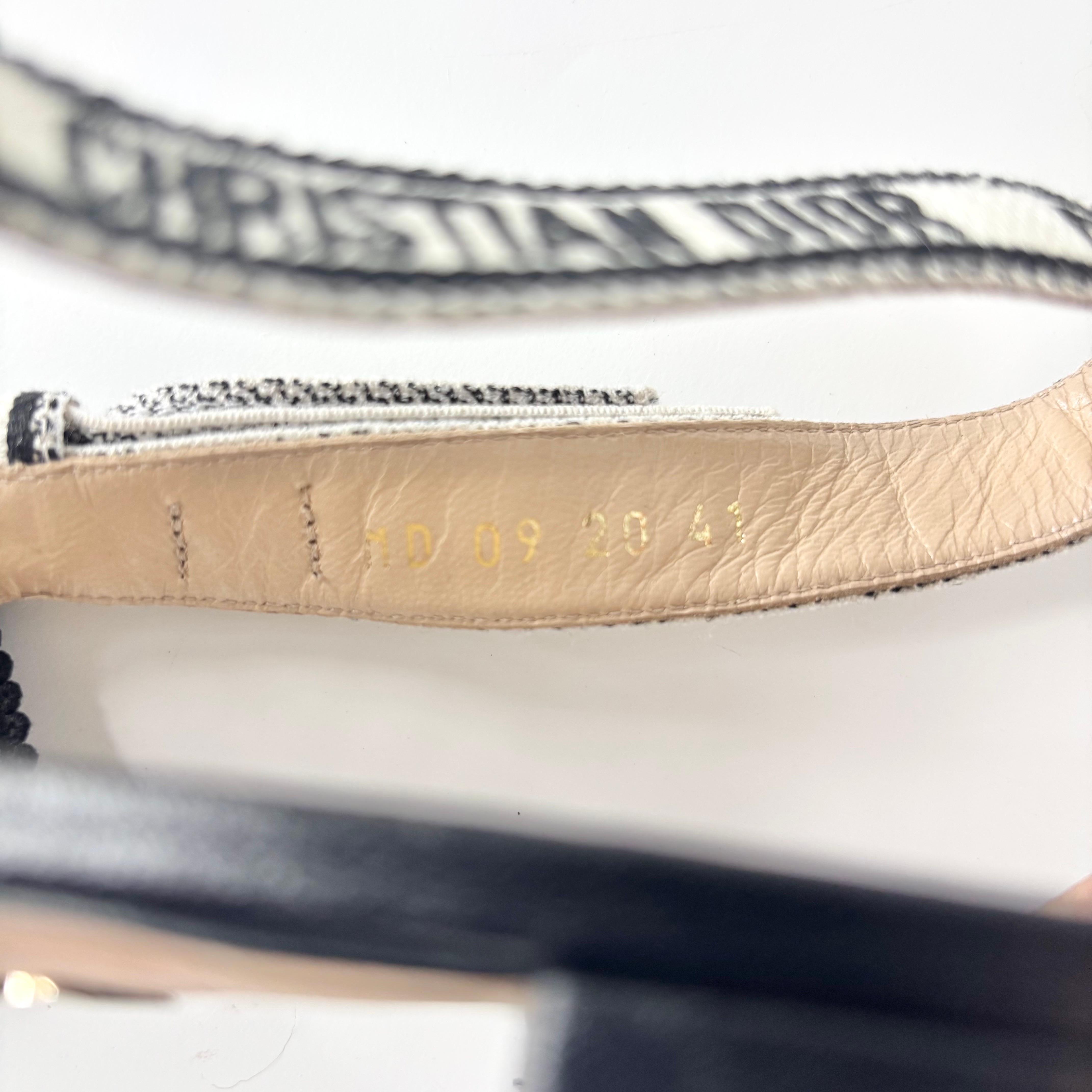 Dior & Moi Cannage Mesh Sandalias Flatsback Negras 41 en venta 1