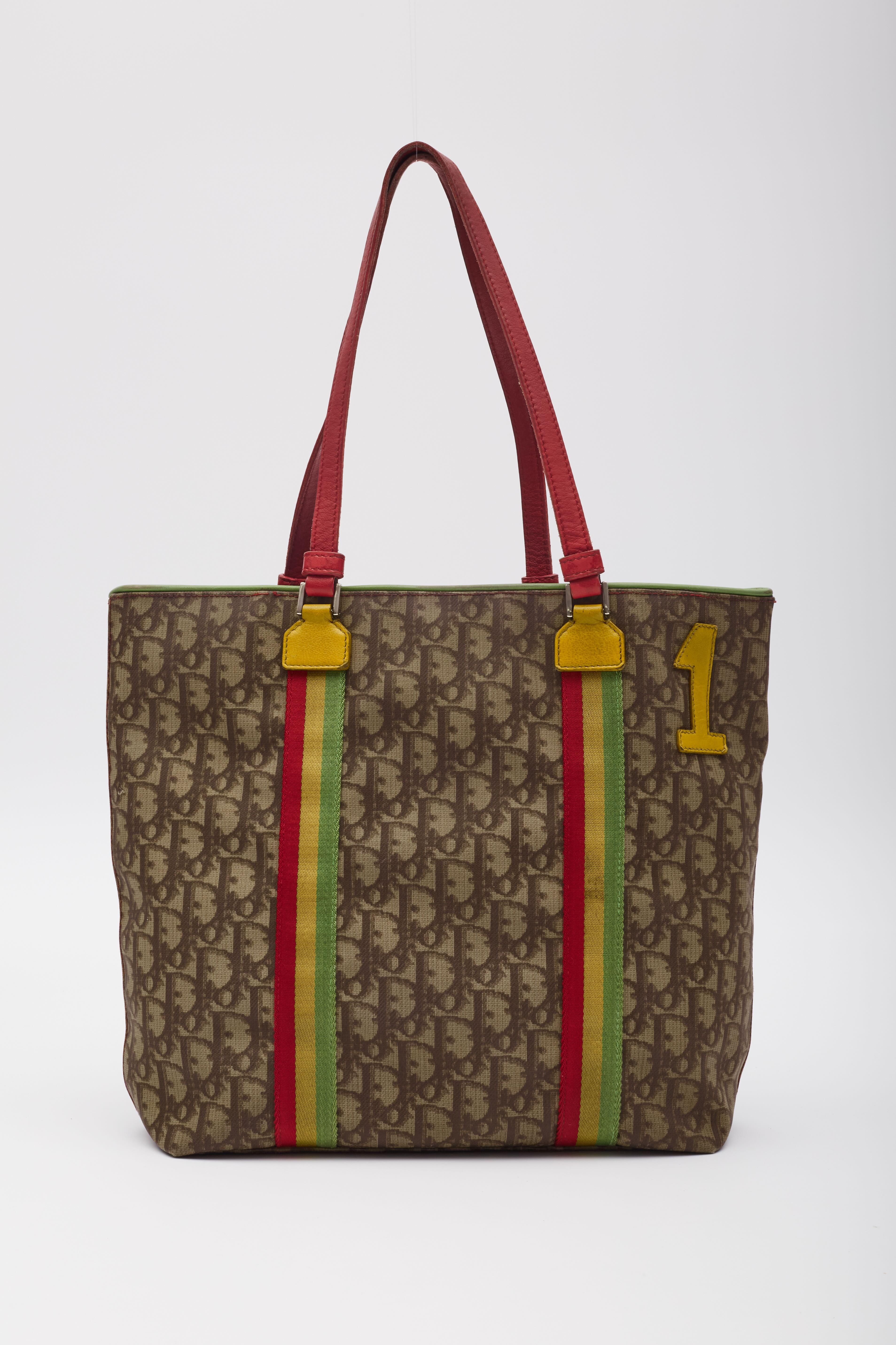 Dior Monogram Oblique Beige Rasta Tote Bag In Good Condition For Sale In Montreal, Quebec