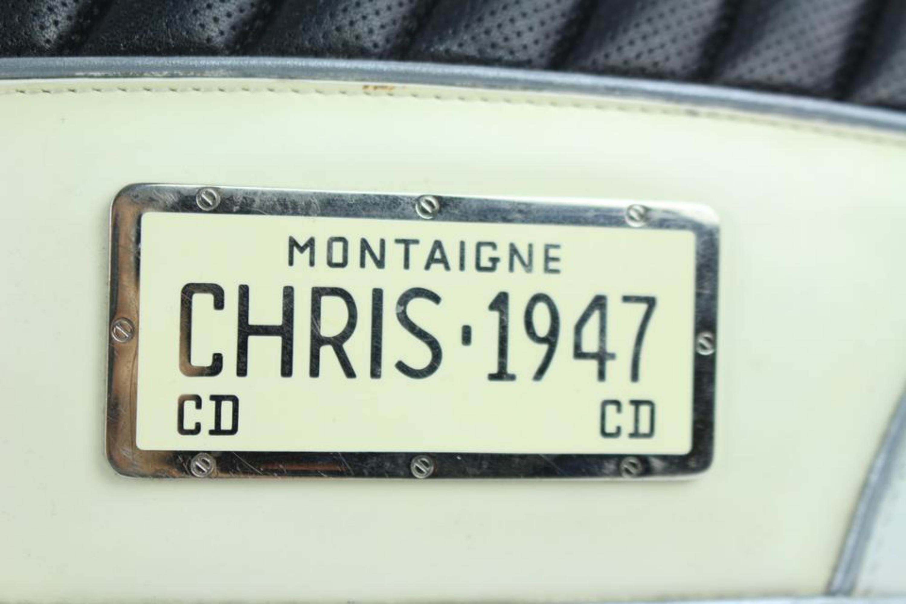 Gray Dior Montaigne (Ultra Rare) 1947 License Plate 3cdz0921 White Leather satchel For Sale