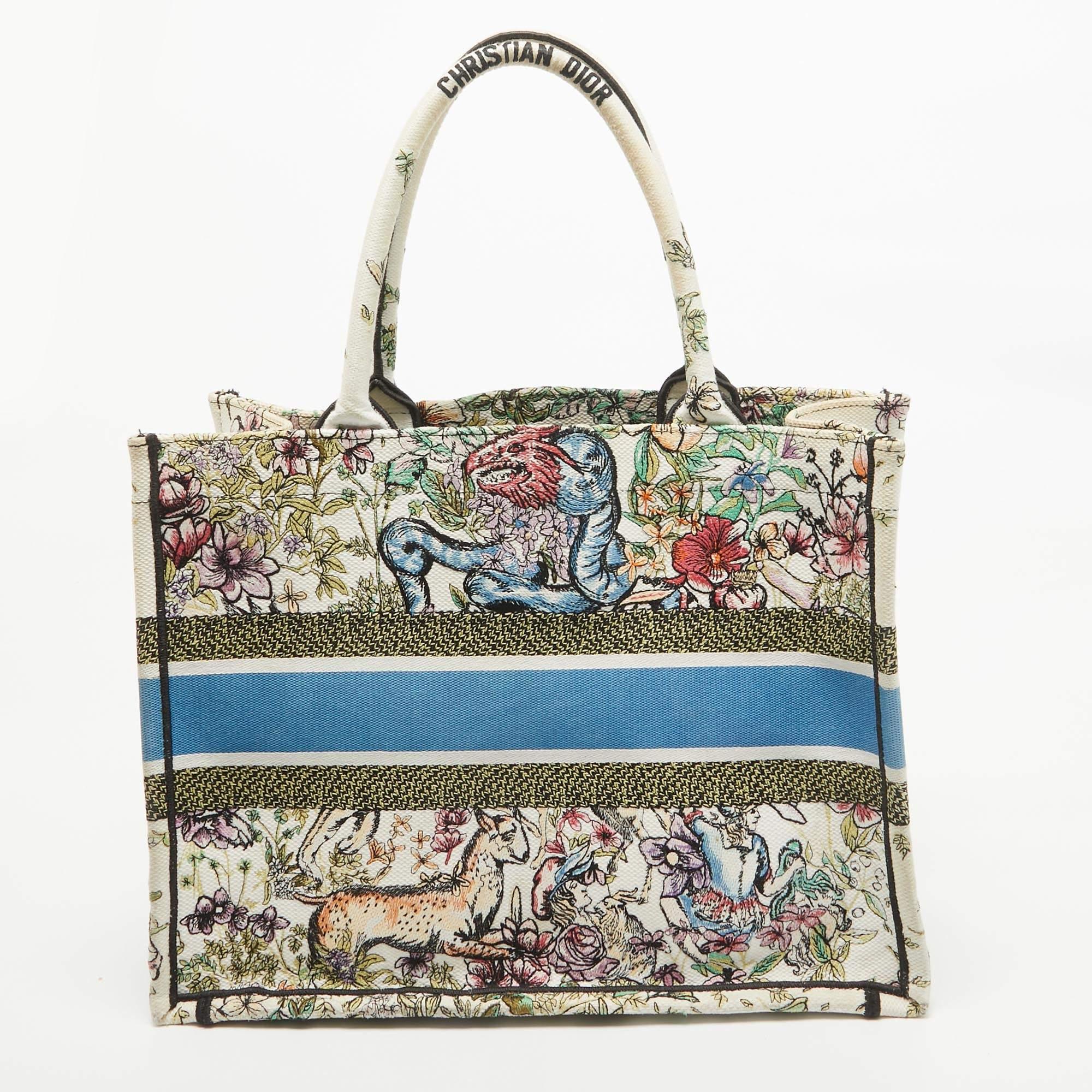 Dior Multicolor Embroidered Canvas Medium Book Tote In Good Condition In Dubai, Al Qouz 2
