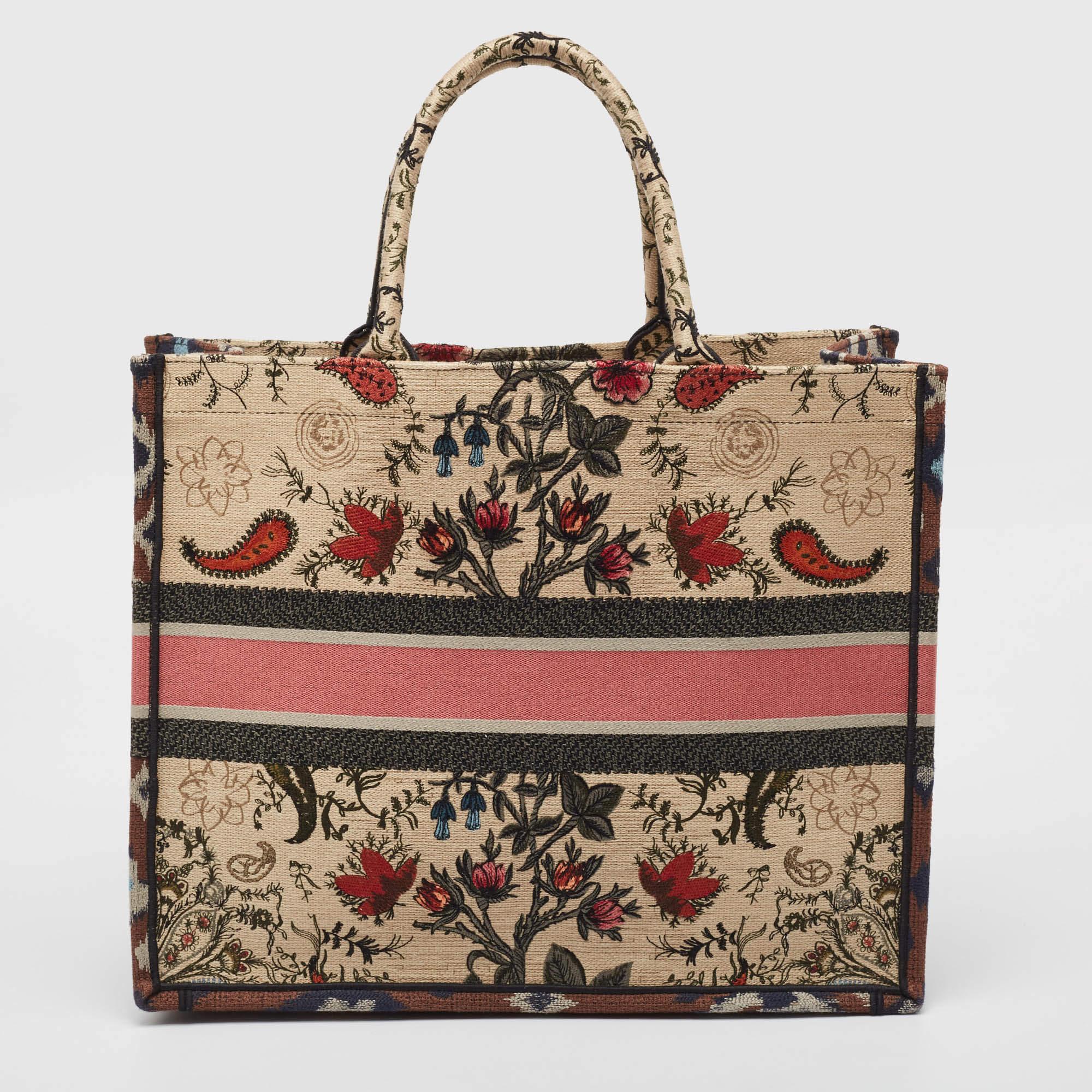 Dior Multicolor Floral Embroidered Canvas Large Book Tote In Excellent Condition In Dubai, Al Qouz 2