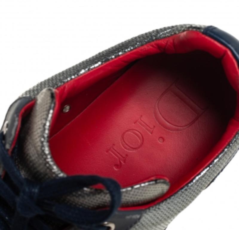 Dior Mehrfarbige Low Top-Turnschuhe aus Leder Größe 40 im Zustand „Relativ gut“ im Angebot in Dubai, Al Qouz 2