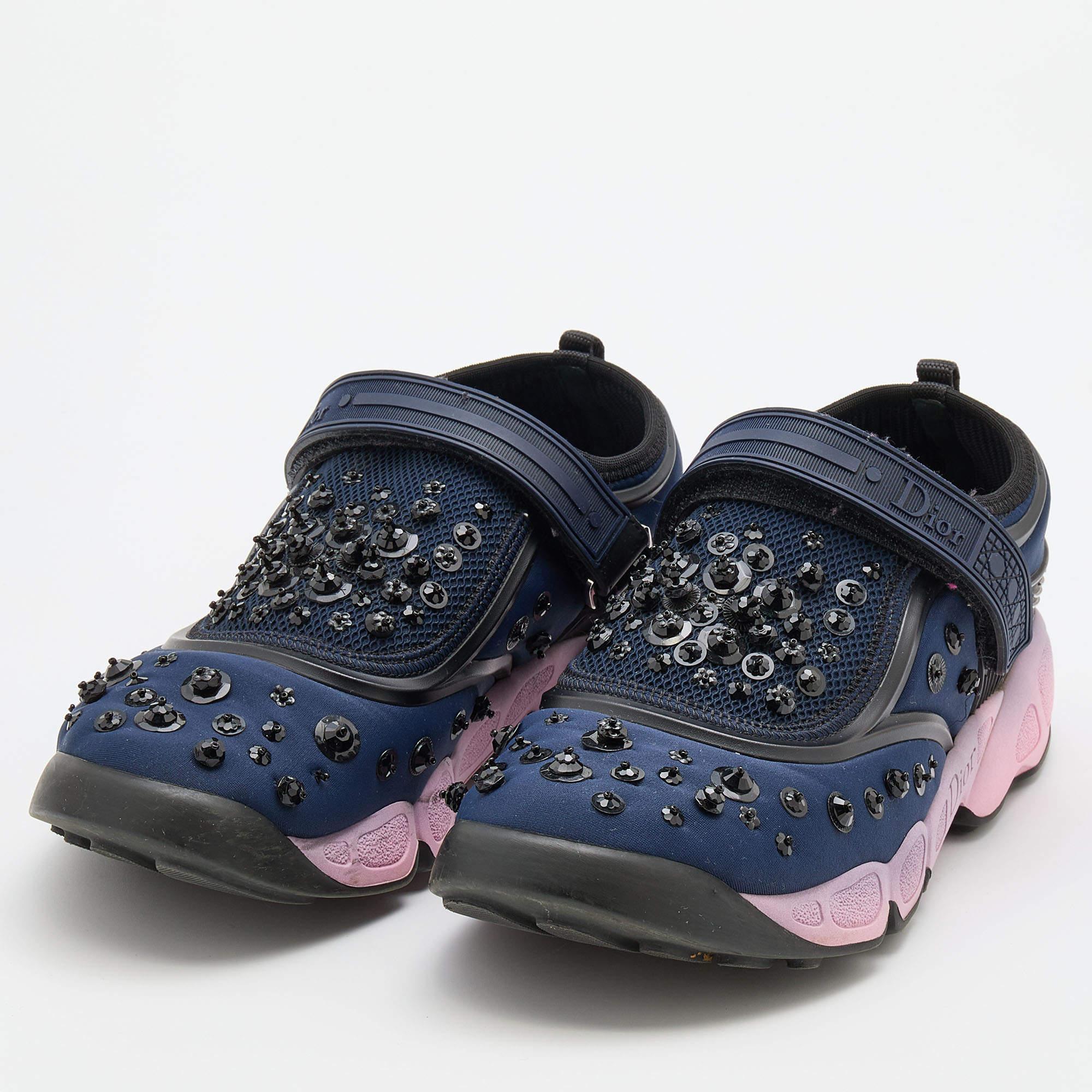 Women's Dior Navy Blue/Black Fabric And Mesh Fusion Embellished Low Top Sneakers Size 39