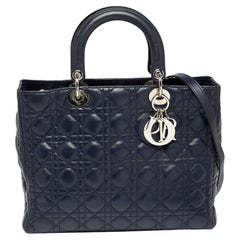 Dior - Grand sac cabas Lady Dior en cuir cannage bleu marine