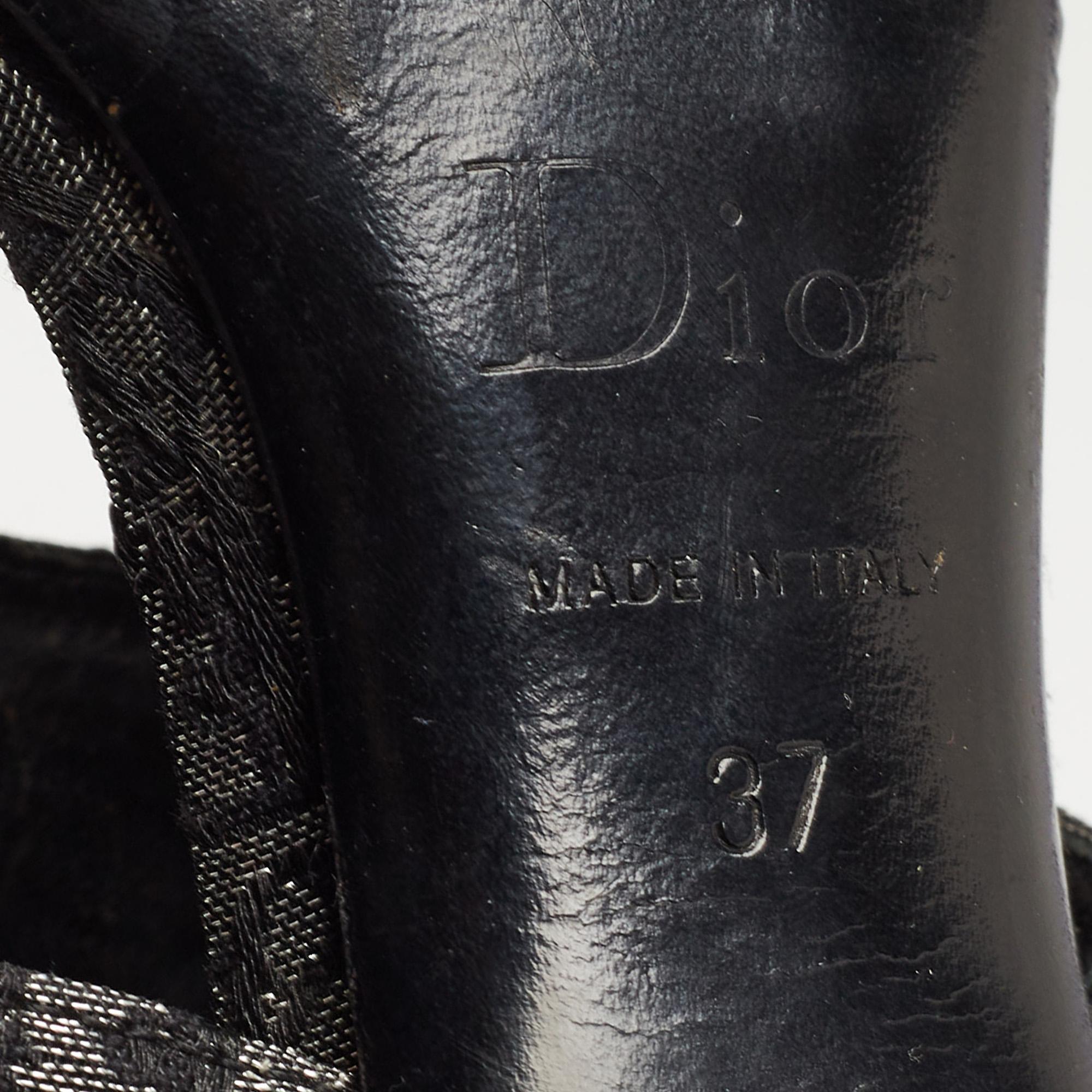 Dior Navy Blue Canvas Logo Slide Sandals Size 37 For Sale 4
