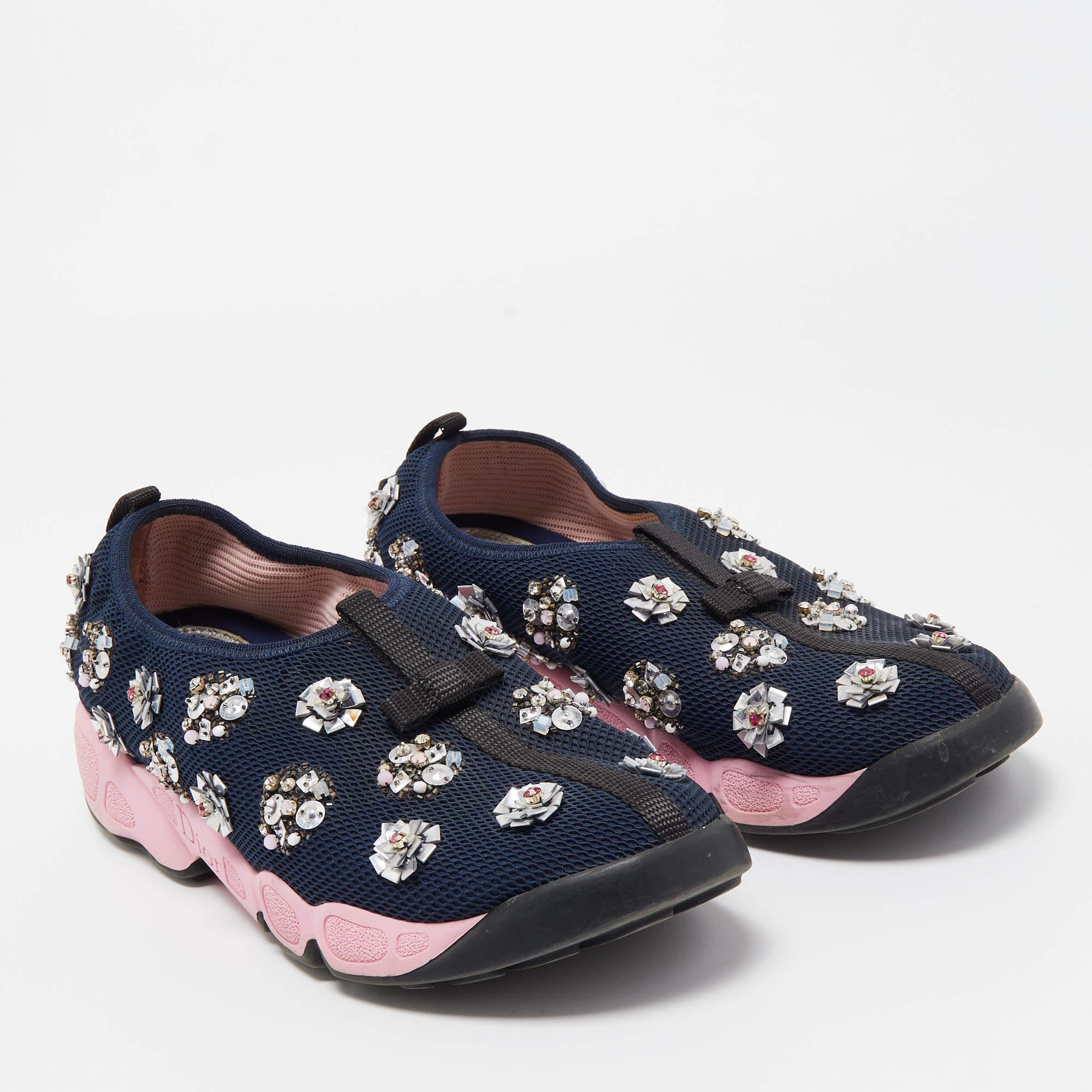 Dior Navy Blue Embellished Mesh Fusion Sneakers Size 38 In Good Condition In Dubai, Al Qouz 2