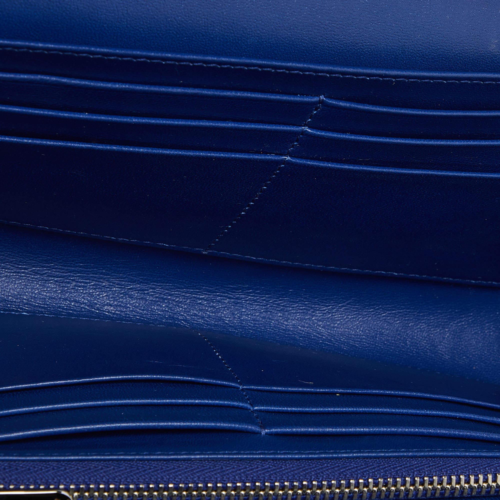 Dior Diorama Brieftasche aus marineblauem Leder an Kette, Diorama 6