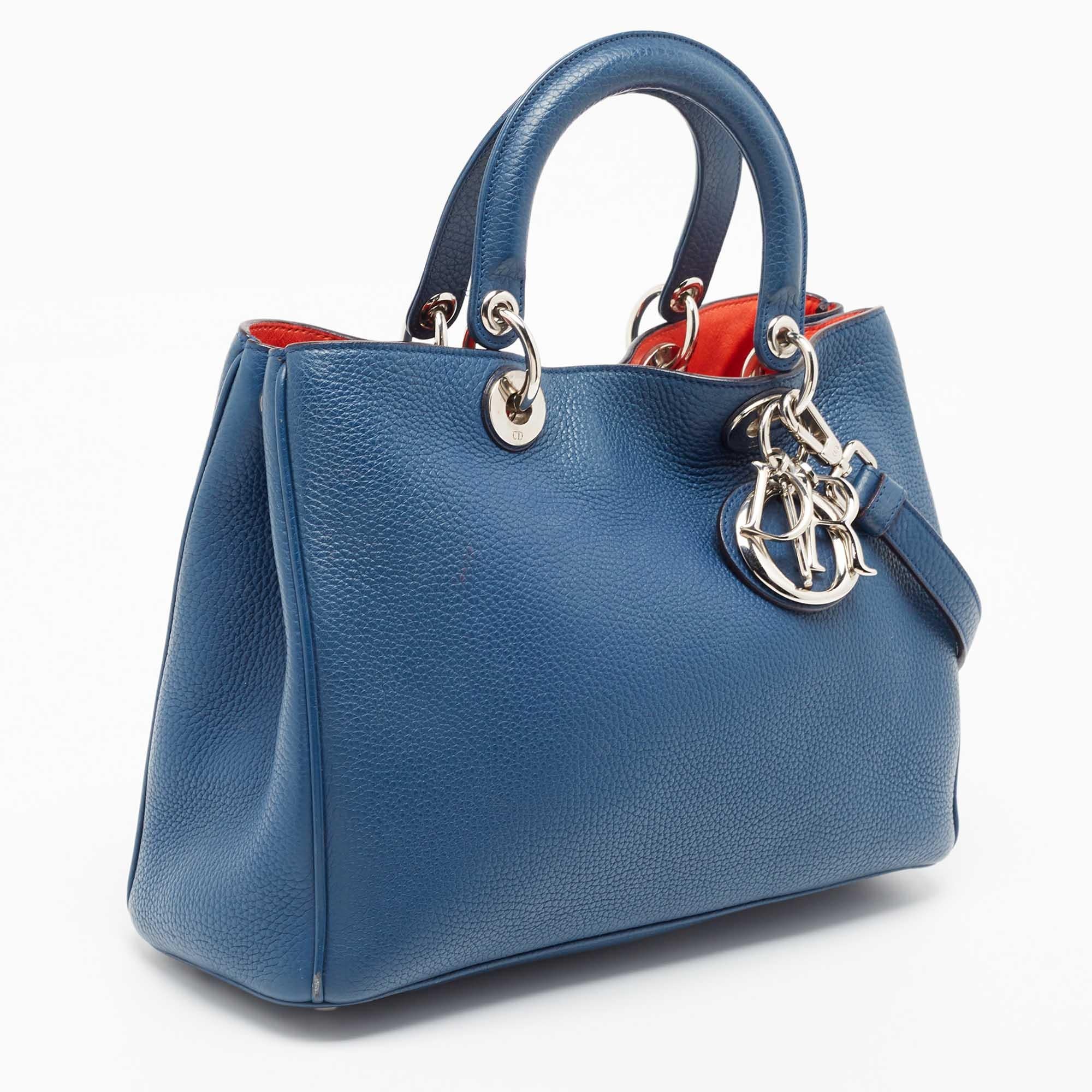 Dior Navy Blue Leather Medium Diorissimo Tote Bon état à Dubai, Al Qouz 2