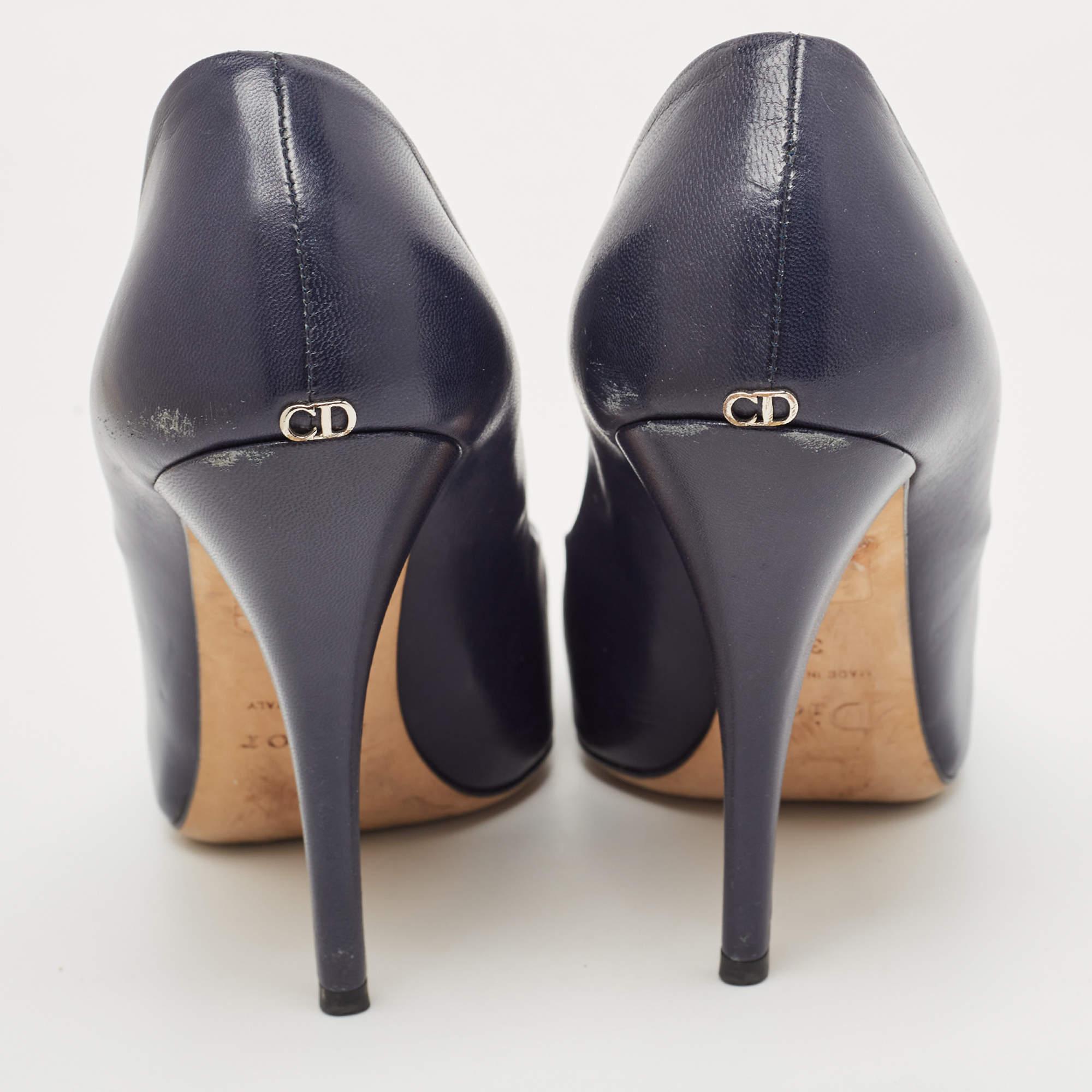 Dior Navy Blue Leather Pumps Size 39 For Sale 1